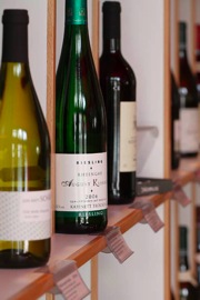 Wein_links